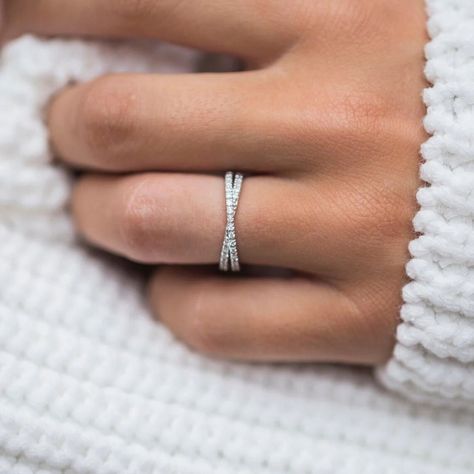 Infinity Band Ring, Infinity Band, Moissanite Wedding Band, Stackable Bands, Types Of Diamonds, White Gold Wedding Bands, Man Made Diamonds, Diamond Simulant, Round Moissanite