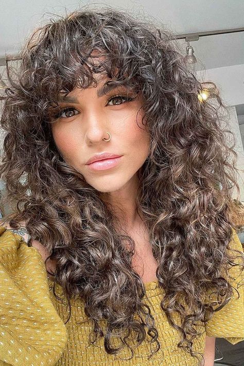 Shaggy Curly Hair, Curly Shag, Long Shag Hairstyles, Curly Shag Haircut, Long Curly Haircuts, Curly Hair Trends, Natural Curly Hair Cuts, Shag Haircuts, Curly Hair Photos