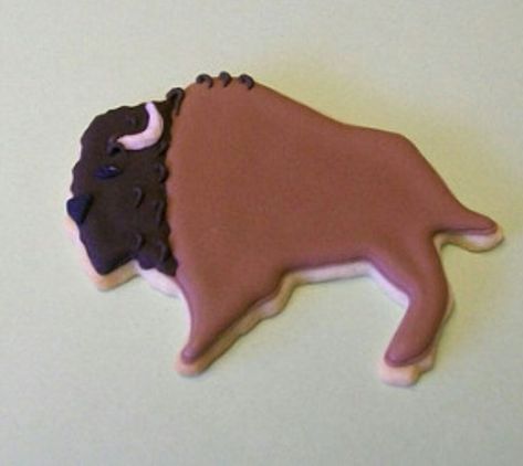 Buffalo Bison Cookie Bison Cookies Decorated, Buffalo Cookies Decorated, Cowgirl Cookies, Snowflake Sugar Cookies, Snowflake Sugar, Making Sugar Cookies, Flooding Cookies, Dragon Cookies, Buffalo Bison