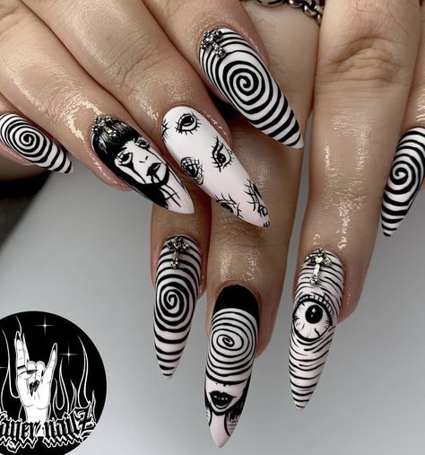 Junji Ito Nail Art, Junji Ito Nails, Black Halloween Nails, Horror Nails, Country Nails, Hello Nails, Hippie Nails, Punk Nails, Gothic Nails