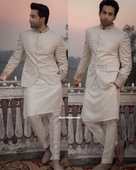 Baraat Outfit Men, Wedding Day Men Outfit, Wedding Outfit Men Pakistani, Men Walima Outfit, Groom Nikkah Outfit For Men, Nikah Dress For Men Pakistani, Pakistani Men Wedding Outfit, Mens Nikkah Outfit, Nikkah Outfit Men