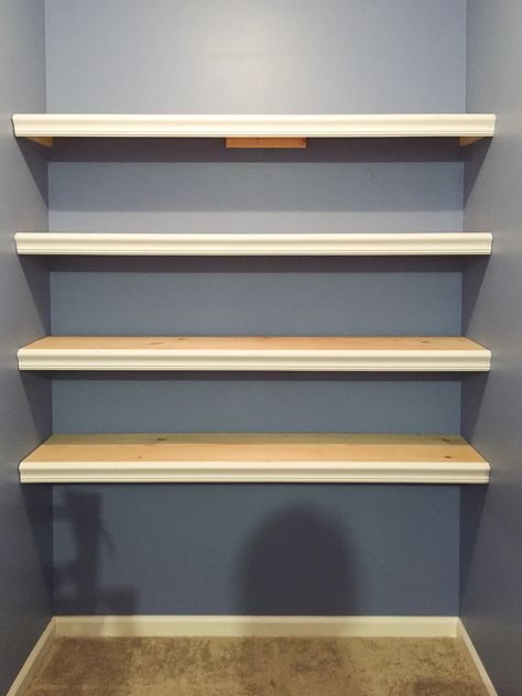 DIY Wall Shelves: How to Build Wall to Wall Shelving Between Walls - an easy DIY Project. #diy #shelves #playroom #diyshelf #homedecordiy #diyhomedecor #diyideas #diyshelves #organization #storage #storageideas #storagesolutions Shelf On Wall, Diy Cubby, Build A Shelf, Built In Wall Shelves, Build Wall, Diy Shelf Brackets, Wall Images, Cubby Shelves, Cat Wall Shelves