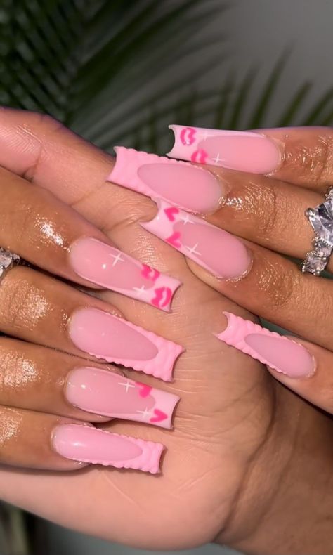 Short Set Acrylic Nails Pink, Pink Long Acrylic Nails Art Designs, Long Nails Inspiration Art Designs, Pink Girly Nails Acrylic, Acrylic Toe Nails, Acrylic Nail Set, Long Acrylic Nail Designs, Colored Acrylic Nails, Girly Acrylic Nails