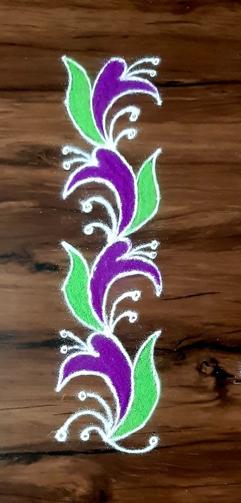 Mini Rangoli, Marghazhi Kolam, Tippudu Muggulu, Margali Kolam, Border Kolam, Free Hand Designs, Easy Rangoli Designs Videos, Border Rangoli, Very Easy Rangoli Designs