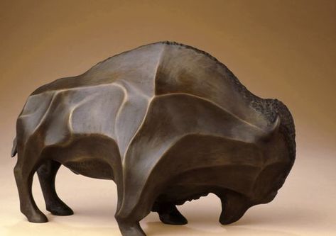 Bison Wood Carving, Bison Sculpture, Tre Kunst, Bison Art, Sculptures Céramiques, Wood Carving Designs, Copper Art, Ceramic Animals, Wood Carving Art