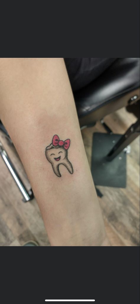 Dental Hygienist Tattoo Ideas, Dental Hygiene Tattoo Ideas, Dentistry Tattoo Ideas, Dental Assistant Tattoo Ideas, Small Tooth Tattoo, Dentistry Tattoo, Cute Tooth Tattoo, Tooth Tattoo Ideas Dental, Dental Tattoo Ideas