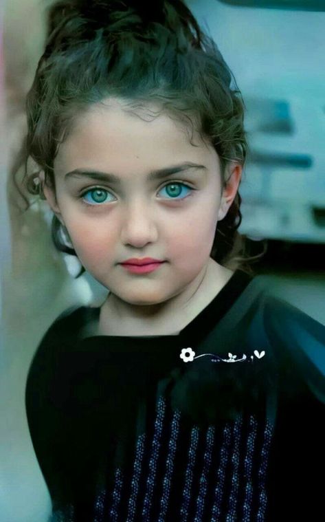 Anahita Hashemzadeh hd photos Anahita Hashemzade, Cute Baby Images, Rose Png, Smile Girl, Couples Poses For Pictures, Cutie Pie, Girl Baby, Beautiful Eyes