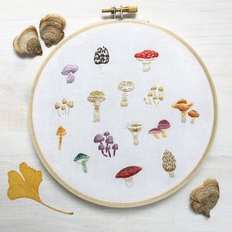 Tiny Mushroom, Diy Broderie, Animal Sewing Patterns, Hand Embroidery Kit, Embroidery Stitches Tutorial, Embroidery Patterns Vintage, 자수 디자인, Embroidery Patterns Free, Hand Embroidery Pattern