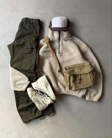 Brown Trucker Hat, Green Cargos, Fleece Outfit, The Thirteen, Guys Fits, Look Plus Size, Fall Fit, Mens Casual Dress Outfits, Guys Clothing Styles