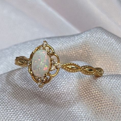 Ring 14k Gold Over Sterling Silver Elegant Ring Available Sizes 6,7,8,9. Vintage Gold Opal Ring, Engagement Rings Other Than Diamonds, Gold Engagement Ring No Diamond, White And Gold Engagement Ring, Mom Traditional Wedding Ring, Antique Stone Ring, Color Stone Diamond Rings, Vintage Gold Promise Rings, Gold Quinceanera Rings