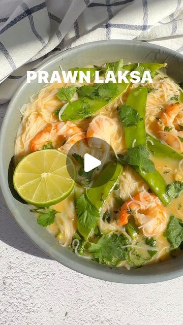 Lily Soutter Nutritionist BSc MSc ANutr on Instagram: "Gut-Friendly Prawn Laksa 

This one-pot prawn laksa soup is light and refreshing! It’s easy to digest and doesn’t leave you with that afternoon slump or bloat. It’s also a gluten and dairy-free fish. 

2 garlic cloves, finely chopped
2 tbsp ginger, finely chopped 
2 ½ tbsp thai red curry paste
150g mangetout
1/2 stock cube
400ml low fat coconut milk 
1 tbsp fish sauce
100g rice noodles
2 limes, juice of 1, the other halved
150g cooked king prawns
½ small pack coriander, roughly chopped. 

1. Heat the oil in a saucepan and cook garlic and ginger for 1-2 mins. Add the curry paste and cook for a further minute. Combine stock cube with 700ml boiling water and mix. Pour the stock into the pan and stir. Pour coconut milk into the pan and bri Prawn Laksa, Laksa Recipe, Laksa Soup, Thai Red Curry Paste, King Prawns, Afternoon Slump, Garlic And Ginger, Red Curry Paste, Curry Paste