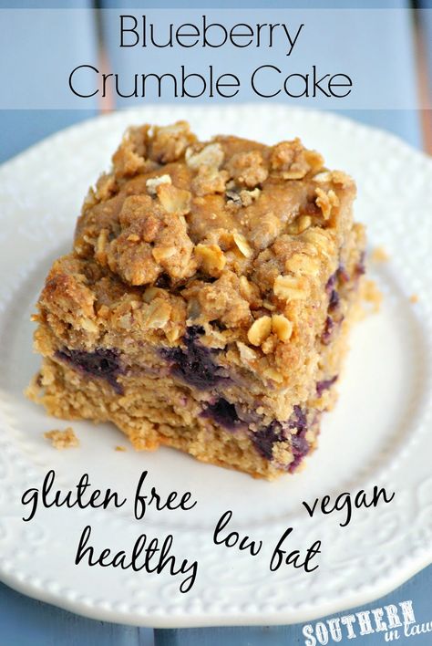 Vegan Blueberry Crumble Cake Recipe - gluten free, low fat, lower sugar, vegan, dairy free, egg free Vegan Blueberry Crumble, Healthy Blueberry Crumble, Blueberry Crumble Cake, Crumble Cake Recipe, Eggless Breakfast, Egg Free Cakes, Low Fat Desserts, Patisserie Sans Gluten, Dessert Sans Gluten