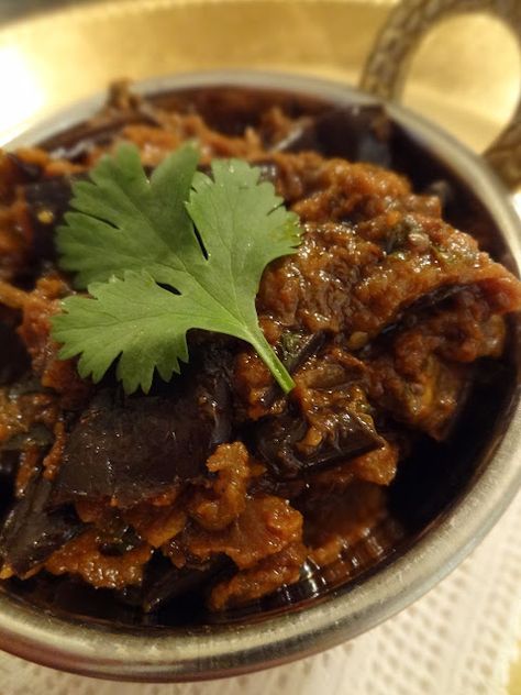 Eggplant Bharta Recipe, Eggplant Bharta, Indian Eggplant Recipes, Bharta Recipe, Indian Festival Of Lights, Desi Khana, Indian Dinner, African Cooking, Eggplant Dishes