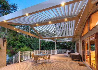 30+ Amazing Louvred Roof Pergola Designs For Inspiration Gable Roof Design, Louvered Pergola, Pergola Design, Timber Deck, Gable Roof, Pergola With Roof, Patio Roof, Outdoor Entertaining Area, Roofing Systems