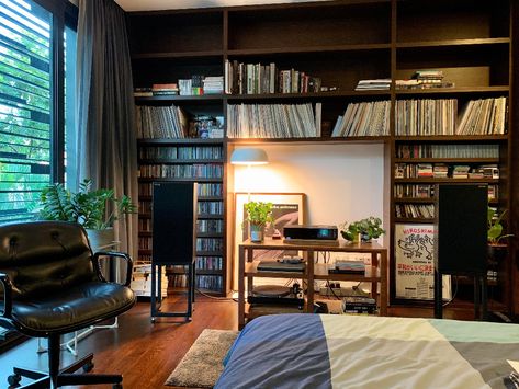 Audiophile Music, Basement Systems, Audiophile Listening Room, Home Music Rooms, Sound Room, Reel To Reel, Cd Storage, Turn Table Vinyl, Listening Room