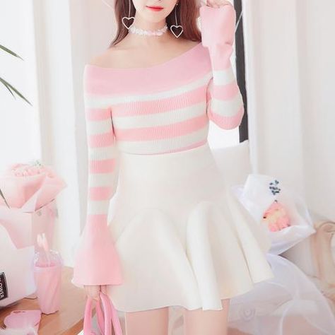 Pink/Black Sweet Off-Shoulder Sweater SP1811697 Stylish Lady, Pastel Outfit, Pastel Fashion, Kawaii Fashion Outfits, Kawaii Dress, Off Shoulder Sweater, Mori Girl, Rilakkuma, Pink Outfits