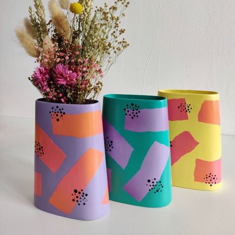 Cool Pottery Ideas, Pottery Painting Ideas Bowls, Vase Painting Ideas, Narrow Vase, Painting Pots, Stem Flowers, Vase Plant, Vase Painting, Diy Pottery Painting