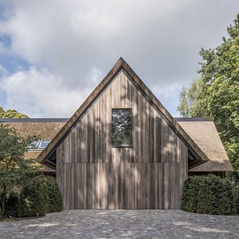 Clad Extension, Cottage Extension, Decking Ideas, 1960s Home, Wooden Walkways, Building Roof, Victorian Terrace, Thatched Roof, Ground Floor Plan