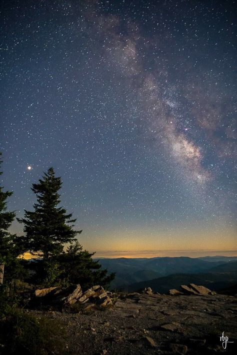 Milky Way from Spruce Knob  Pendleton County, West Virginia ~ Rick Burgess Photography West Virginia Photography, Crown Royal Drinks, Castle Crafts, West Virginia Travel, Books 2023, Virginia Photography, Olive Garden Recipes, Top Places To Travel, Virginia Travel