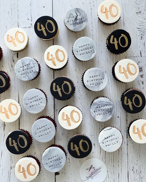 Birthday Cupcakes 🧁 || Philly’s 40th . . . . . . . #sugarstoneco #houstonbakes #htxeats #cakestagram #weddingsinhouston #houstoncupcakes #texas #wilton #houstonevents #customcakes #dailyfoodfeed #bakestagram #DThtx #houstondesserts #sweetstamp #houstoncakes #buttercream #htxcupcakes #flatlay #babyshower #houstonweddings #cakedesigner #cakedecorating #shoplocalhtx #houstonfoodie #houstonbloggers #sweethouston #flatlaystyle 40th Birthday Cupcakes, Marble Cupcakes, Houston Foodie, Happy 40th, Birthday Cup, Flatlay Styling, Birthday Cupcakes, 40th Birthday, Custom Cakes