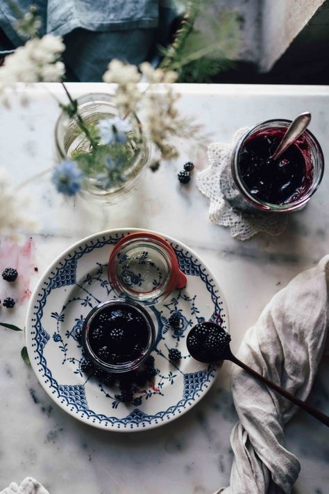 Jam Making Aesthetic, Easy Blackberry Jam, Jamming Aesthetic, Country Jam, Blackberry Jam Recipes, Jar Of Jam, Frozen Berries, Blackberry Jam, Food Photography Inspiration