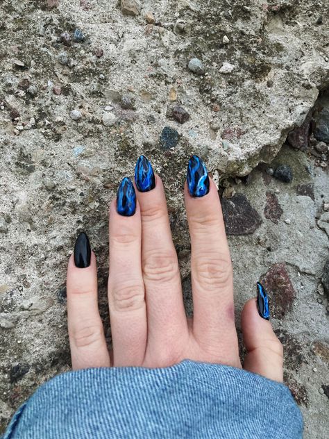 Blue Lightning Nails, One Direction Nails, Lightning Nails, Diy Nails At Home, Blue Lightning, Blue Acrylic Nails, Inspired Nails, Fire Nails, Best Acrylic Nails