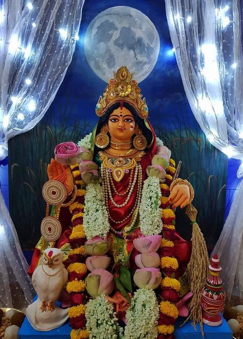 Bengali Lakshmi Puja, Lokkhi Pujo Decoration, Kojagori Lokkhi Puja, Lokhi Puja, Lokkhi Thakur, Lokkhi Puja, Bong Aesthetic, Laxmi Murti, Dharma Quotes