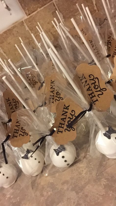 Little Man Baby Shower Theme, Cake Pops For Men, Birthday Party For Men, Bow Tie Cake, Desert Crafts, Baby Boy Room Colors, Boy Baby Shower Centerpieces, Man Cake, Baby Shower Cake Pops