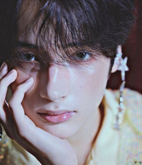 Hueningkai Temptation, The Name Chapter Temptation, Name Chapter Temptation, Txt Kai, Concept Photos, Bts Group Photos, Huening Kai, Photo Sketch, Bts Group