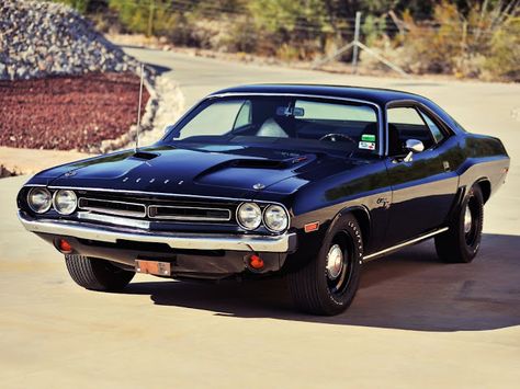 1971 Dodge Challenger R/T Hemi Dodge Challenger Hemi, 1971 Dodge Challenger, Dodge Hemi, Dodge Demon, Challenger Rt, Dodge Vehicles, Dodge Muscle Cars, Mopar Cars, Mopar Muscle Cars