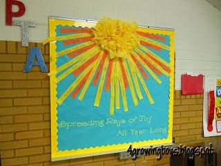 Rays of Joy...PTA board.  Each ray has something written on how the PTA provided throughout the year! Sun Bulletin Boards, Ptsa Ideas, Pto Bulletin Board, Pta Bulletin Boards, Pta Board, Pta Membership, Sunshine Theme, Reading Display, Work Bulletin Boards