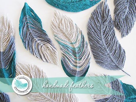 Free Tutorial: How to use yarn to make feathers - Great work for more Wire crochet Ideas Vist my site http://www.yooladesign.com/ Dreamcatcher Crochet, Crochet Feather, Macrame Feathers, Feather Diy, Feather Crafts, Macrame Patterns Tutorials, Macrame Ideas, Jeans Diy, Macrame Projects