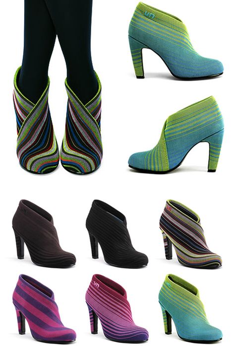 colourful and unconventional "united nude" shoes United Nude, Shoe Shine, Colour Combo, Nude Shoes, Gorgeous Shoes, Dream Shoes, Op Art, Beach Girl, Shoe Brands