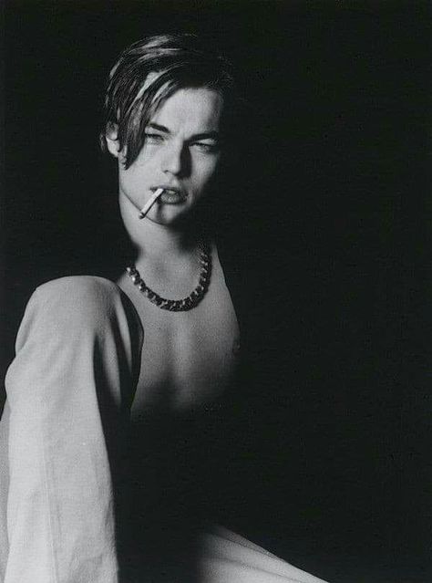 ♡ ♡ ♡ ♡ ♡ ♡ ♡ ♡ ♡ ♡ ♡ ♡ ♡ #losowo # Losowo # amreading # books # wattpad Leonard Dicaprio, Leonardo Dicaprio 90s, Jack Dawson, Young Leonardo Dicaprio, Leo Dicaprio, The Perfect Guy, 인물 사진, Romeo And Juliet, White Photo