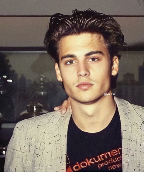 Hot Johnny Depp 90s, Johnny Depp 80s, Pictures Of Johnny Depp, Johnny Depp Young, 90s Johnny Depp, John Depp, جوني ديب, 90s Actors, Young Johnny Depp