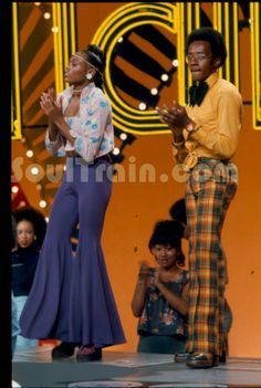 Soul Train Outfits, Motown Aesthetic, Soul Train Fashion, Vtuber Moodboard, 70s Black Fashion, Soul Train Dancers, Soul Train Party, Train Fashion, Mode Disco