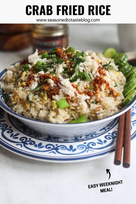 Image showing crab fried rice served in a blue and white decorative bowl and plate with brown chopsticks. Crab fried rice is topped with green onions, cilantro and chili oil. Crab Fried Rice Recipe, Crab Fried Rice, Soy Sauce Fish, One Pot Rice Meals, Fried Rice Seasoning, Crab Sushi, Crab Fries, Tasty Thai, Shrimp Fried Rice