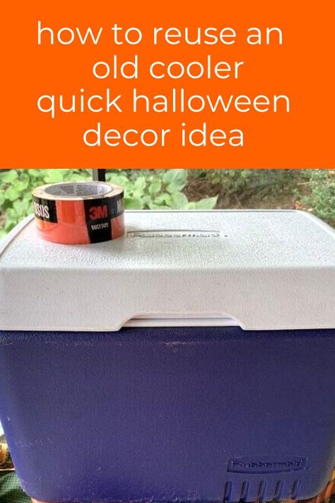 Reuse an old cooler for quick halloween decorations outside front door. Upcycled cooler idea for halloween. #hometalk #halloweendecorationidea #quickhalloweendecor Cheap Easy Halloween Decorations, Halloween Decorations Outside, Front Porch Diy, Secretary Desk Makeover, Decoupage Pumpkins, Porch Diy, Idea For Halloween, Cheap Halloween Decorations, Easy Fall Wreaths