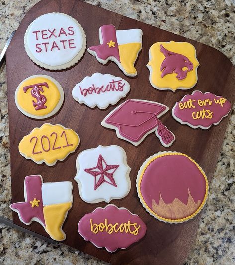 Texas State University Graduation Party, Texas State Graduation Party, Boys Graduation Party, Male Graduation, Gift Cookies, Texas State Bobcats, Trunk Party, Boy Graduation, Grad Party Decorations