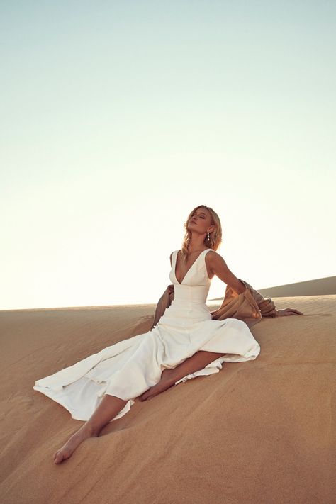 Dimension Photography, Desert Fashion Editorial, Desert Fashion Photography, Desert Photoshoot Ideas, Sand Dunes Photoshoot, White Sands New Mexico, Desert Pictures, Instagram Archive, Desert Photoshoot