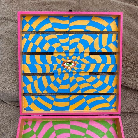 Trippy Box Painting Ideas, Box Painting Ideas, Box Painting, Painted Boxes, Painting Ideas, Card Design, Paper Crafts, Quick Saves, Design