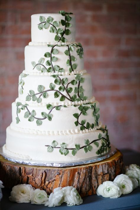 Rustic wedding cake Woodsy Wedding Cake, Bayou Wedding, Lotr Wedding, Wooden Cake Stands, Woodsy Wedding, Wedding Cake Rustic, Wooden Cake, Rustic Wedding Cake, Fairy Wedding