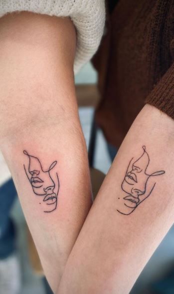 Tattoo Design For Sisters, Non Cringey Sister Tattoos, 2 Souls Tattoo, Subtle Sister Tattoos, Matching Twin Tattoos Sister Tat, Weird Sister Tattoos, Sister Tattoo Designs Unique, Tattoo Designs Sisters, Tattoo For Sisters Matching