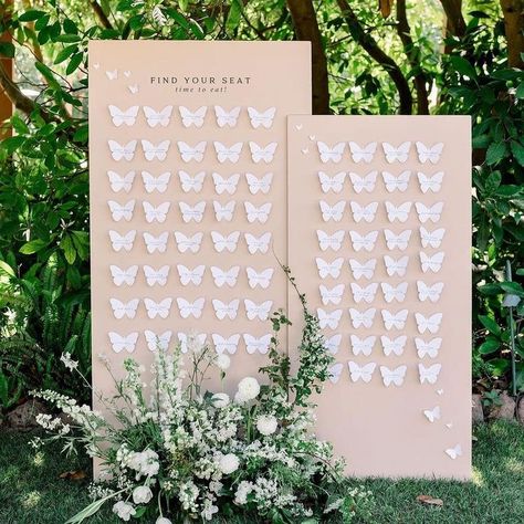 Wedding Decor Outside, Wedding Decor Summer, Summer Wedding Reception, Butterfly Designs, Romantic Wedding Decor, Butterfly Wedding, Outdoor Wedding Decorations, Cute Wedding Ideas, Magical Wedding