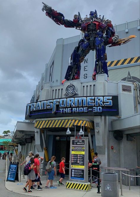 Universal Studios Transformers, Universal Studios Orlando Rides, Universal Aesthetic, Universal Studios Rides, Universal Outfits, Zepeto Wallpaper, Universal Florida, Universal Studios Orlando Trip, Universal Hollywood