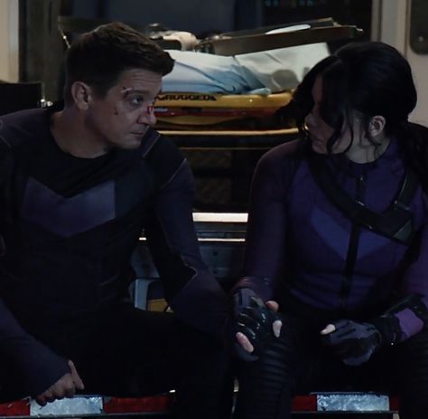 Hawkeye And Kate Bishop, Clint Barton Icon, Best Avenger, Marvel Show, Kate Bishop, Clint Barton, Mark Ruffalo, Marvel Series, Comfort Characters