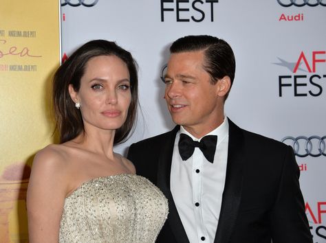 5 of Brangelina's Houses to Ugly Cry Over Now That Love is Dead — Daily 5 Jean Dujardin, Ugly Cry, Flirting Body Language, Flirting Quotes For Her, Flirting Quotes Funny, Flirting Tips For Girls, Getting Divorced, Flirt Tips, Flirting Memes