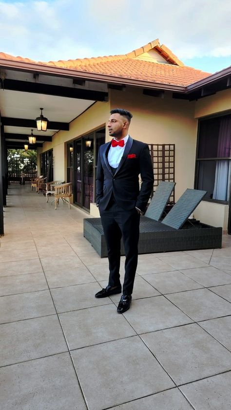 Black Suit Red Accents Men, Black Suit With Red Bow Tie, Red Tie Outfit Men, Black Suit With Red Tie, Black And Red Tux, Prom Suits For Men Black, Black Suit Red Tie, Full Black Suit, White Prom Suit