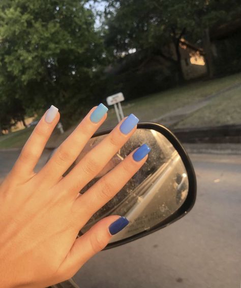 different shades of blue nails Fall Acrylic Nails, Her Nails, Acrylic Coffin, Summer Acrylic Nails, Nagel Inspo, Pedicure Nail Art, Cat Kuku, Acrylic Nails Coffin, Autumn Nails