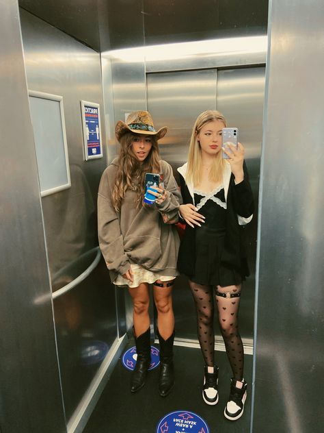 Cowbky boots , cowboy hat , airforces Friendship Aesthetic, Boots Cowboy, Cowboy Hat, Cowboy Boots, Cowboy Hats, Nashville, Cowboy, Fashion Inspo, Cute Outfits